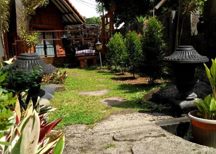 Wisma Puri Larasati