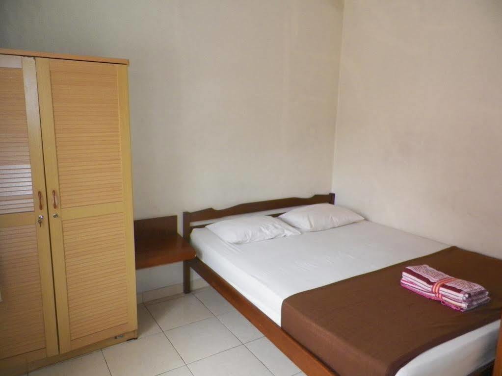 Puri Larasati * Bandung
